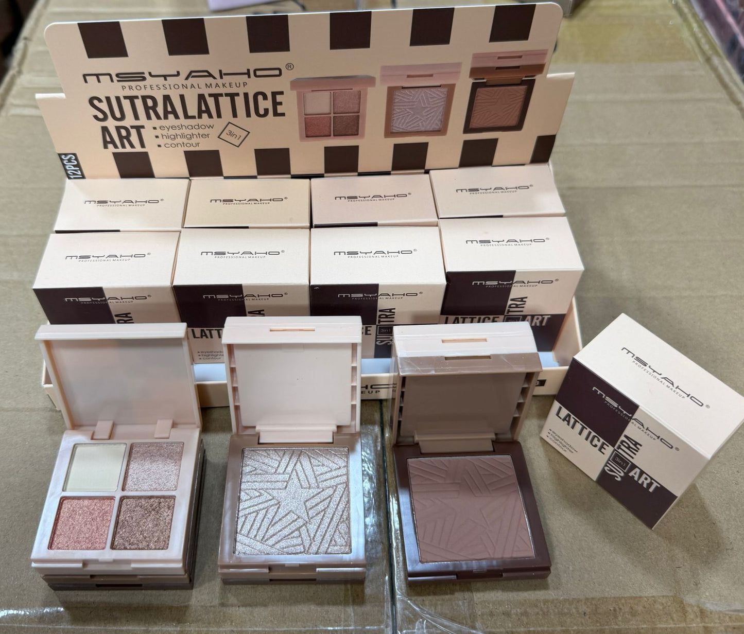 MSYAHO 3in1 Eyeshadow Highlighter Contour