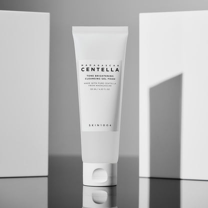 Madagascar Centella, Tone Brightening Cleansing Gel Foam (125 ml)