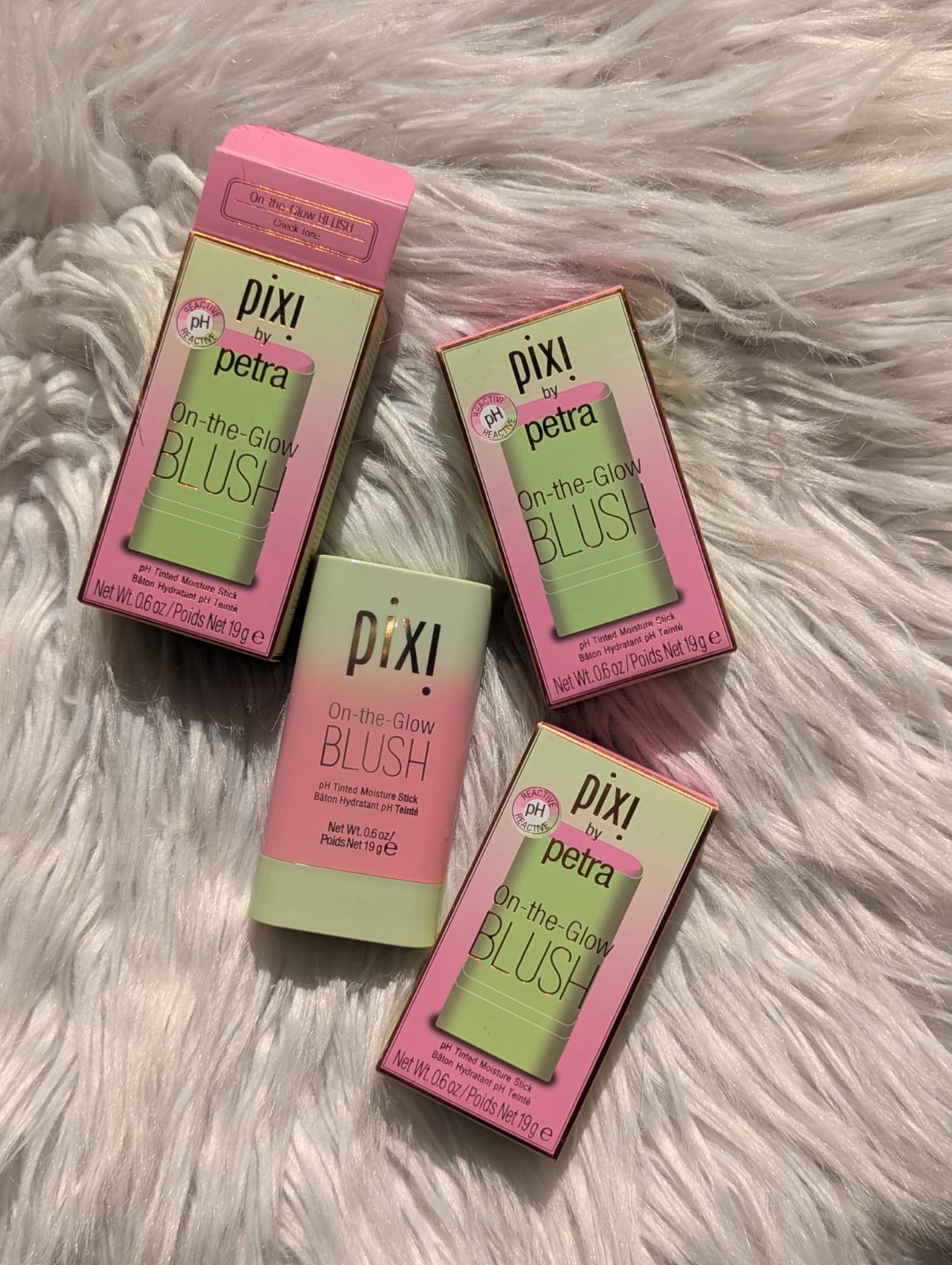 PIXI On-the-Glow Blush Cheek Tone Made in Korea